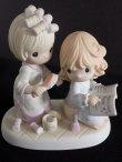 画像1: Precious Moments　プレシャスモーメント　陶器人形 A004